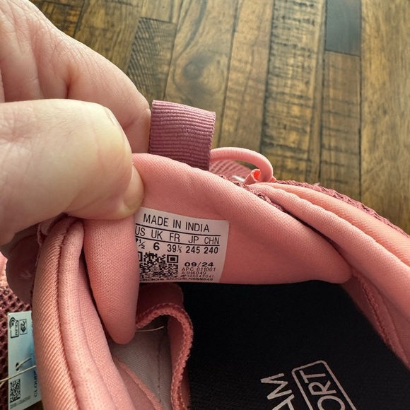 ADIDAS TRAINERS Runnjng walking Sneakers Shoes CLOUDFOAM COMFY size 7.5 workout - Picture 7 of 8